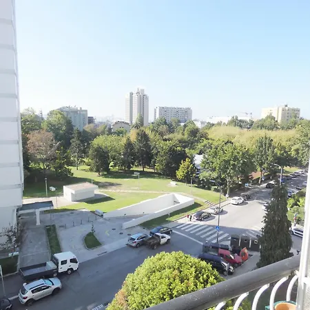 Grandmotherhouse 2-7 Pax