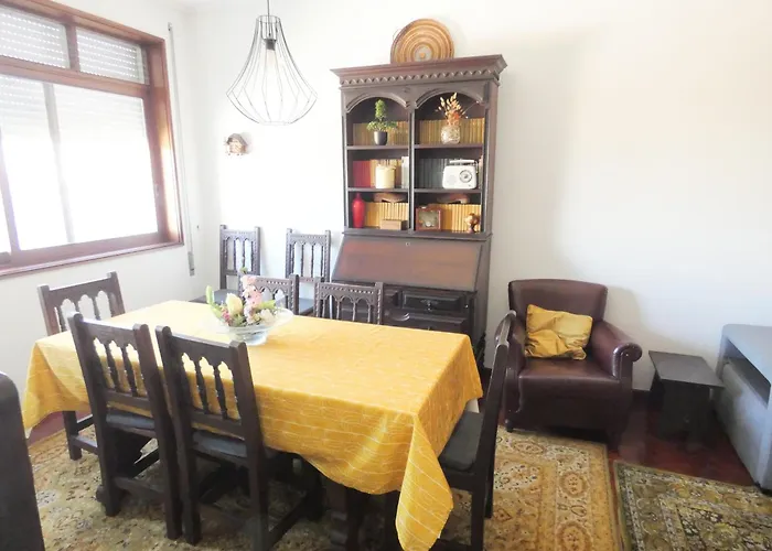 Grandmotherhouse 2-7 Pax * פורטו